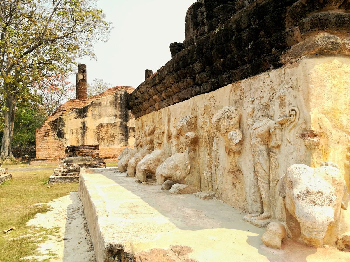 Sukhothai Cozy Hostel And Dorm エクステリア 写真